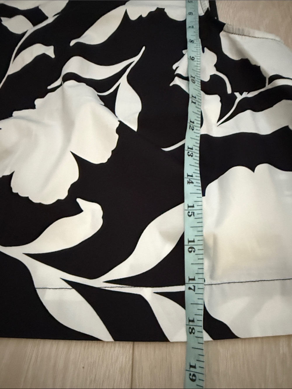 kate spade Black and White Floral Sleeveless Top - Picture 8 of 9